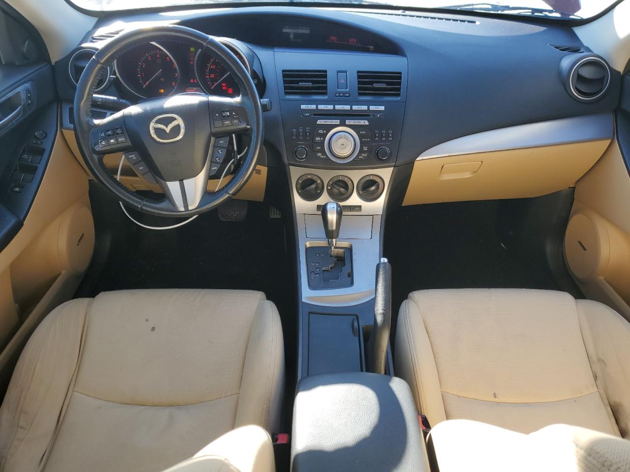 2010 Mazda 3 - Image 8
