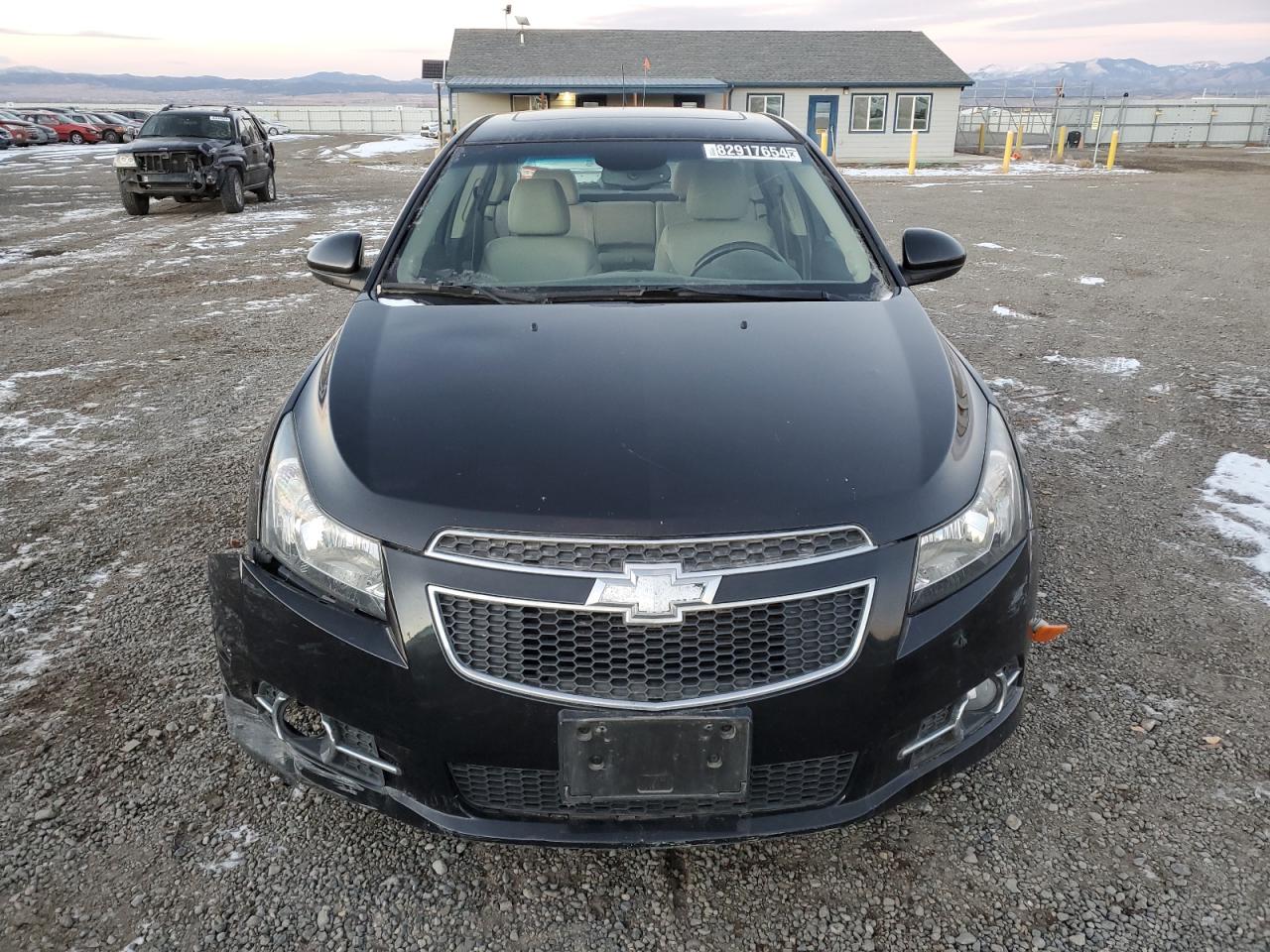 VIN 1G1PE5SB4E7179842 2014 CHEVROLET CRUZE no.5