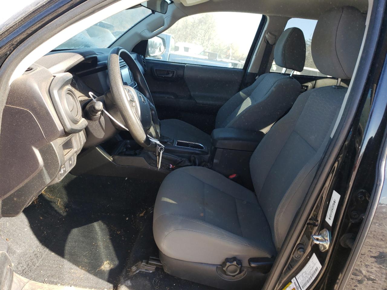 2019 Toyota Tacoma - Image 7
