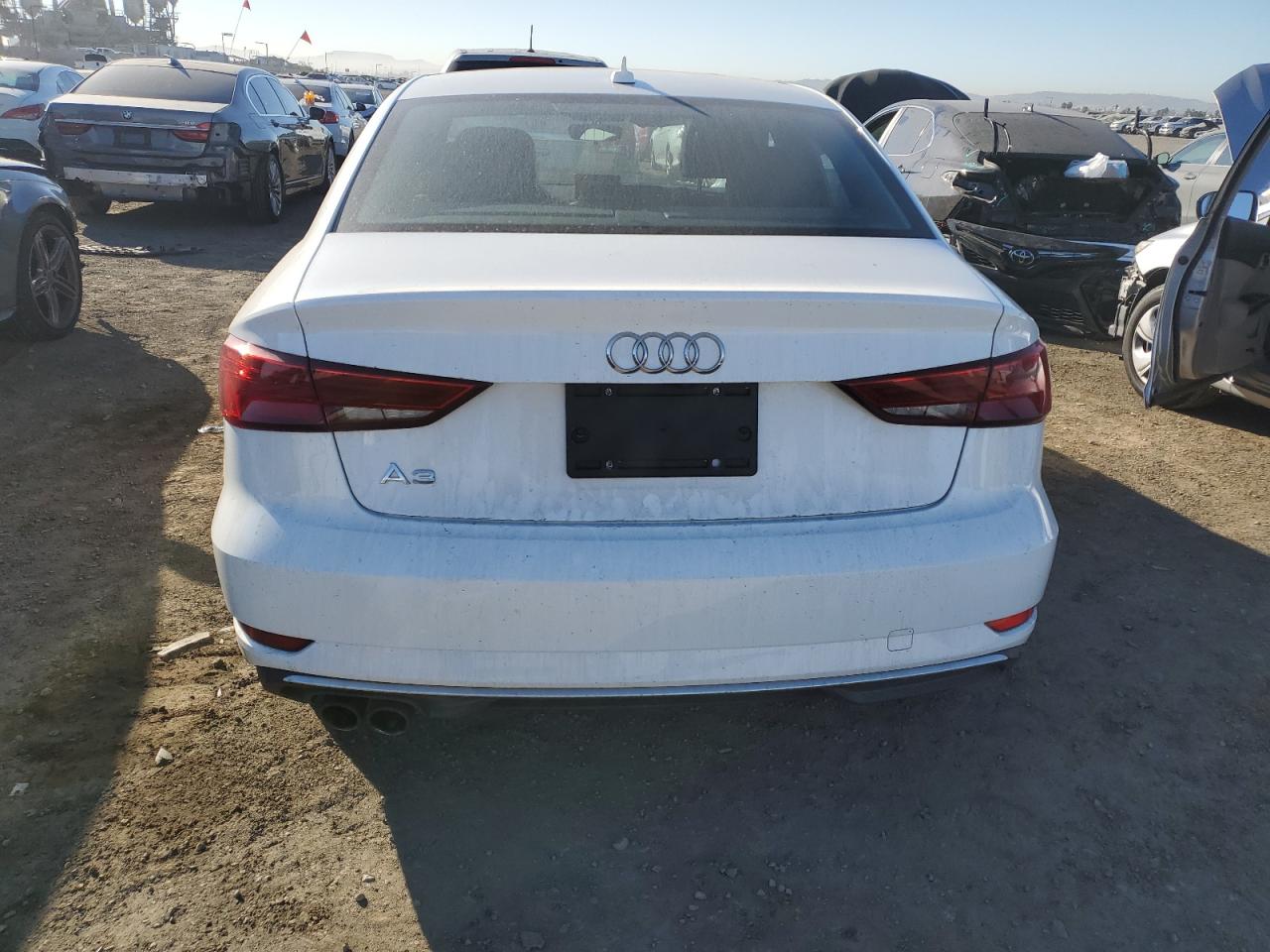 VIN WAUAUGFF6H1036646 2017 AUDI A3 no.6