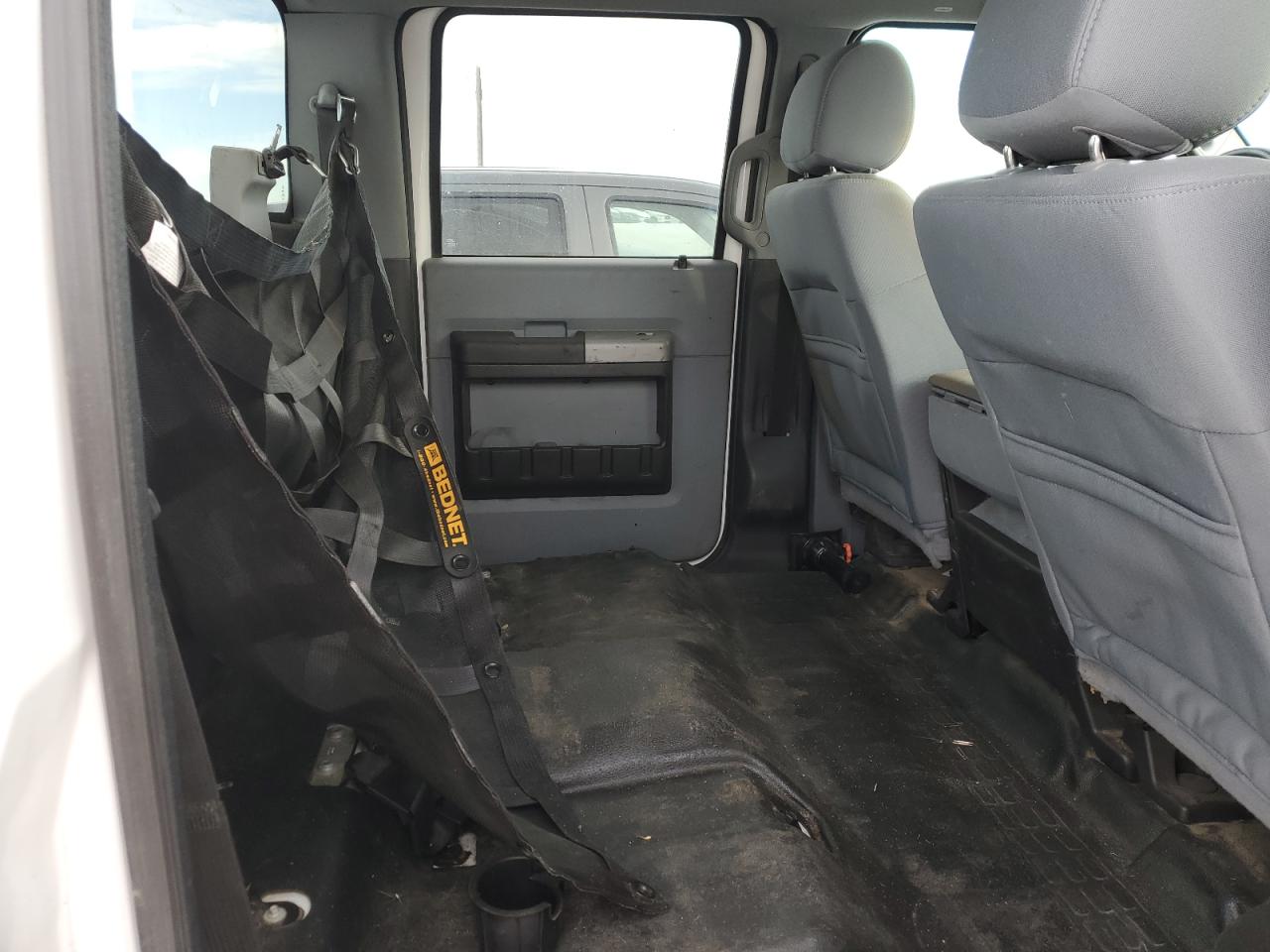 2015 Ford F350 - Image 10