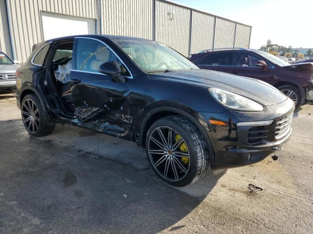  PORSCHE CAYENNE 2016 Черный