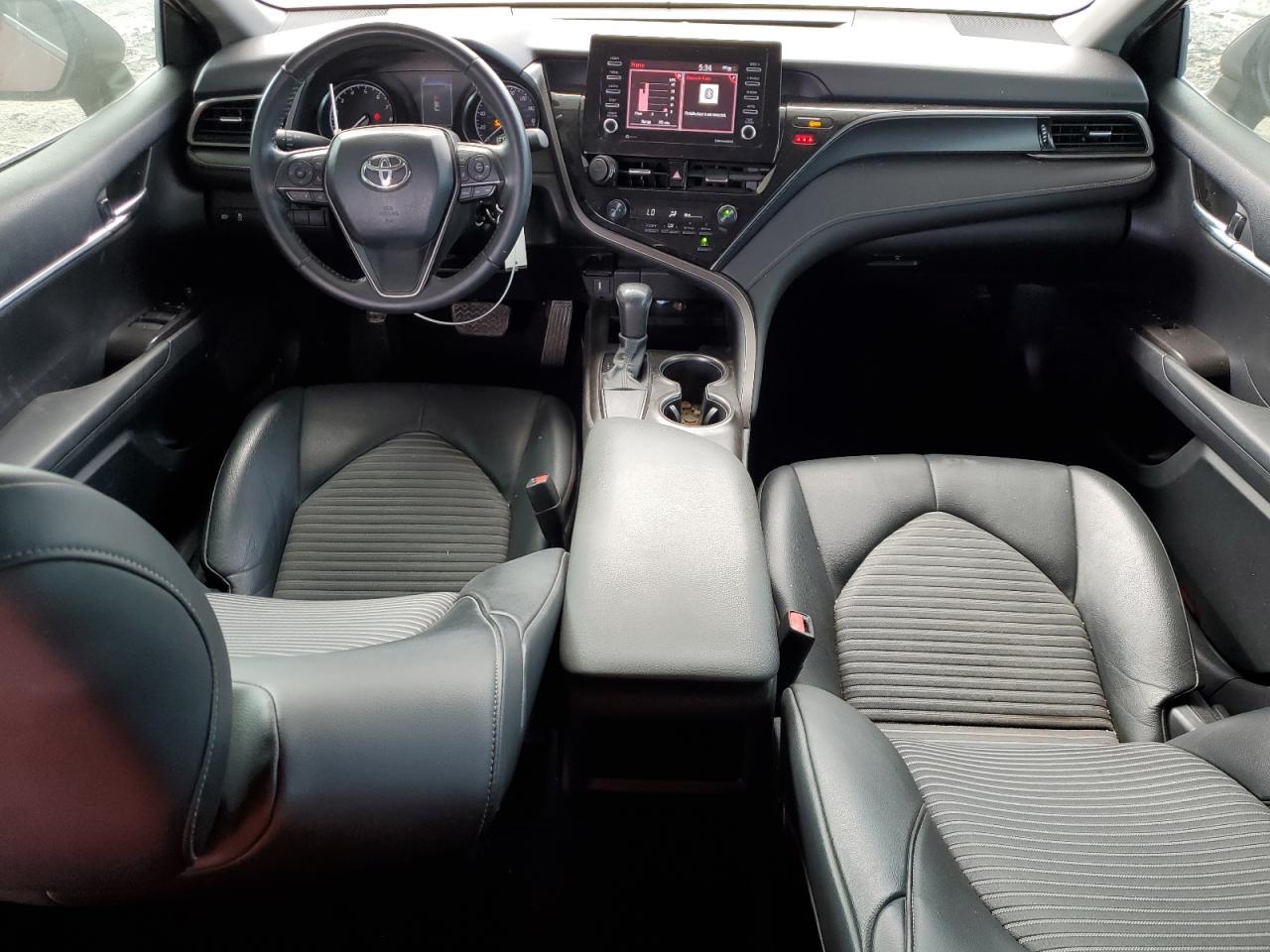 2021 Toyota Camry - Image 8