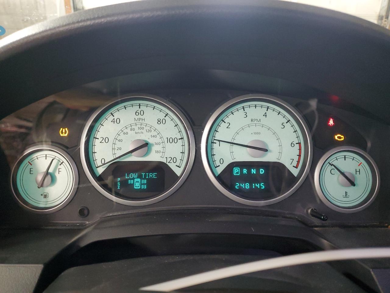 2010 Chrysler Town & Country Touring Plus VIN: 2A4RR8DX2AR496200 Lot: 87032274