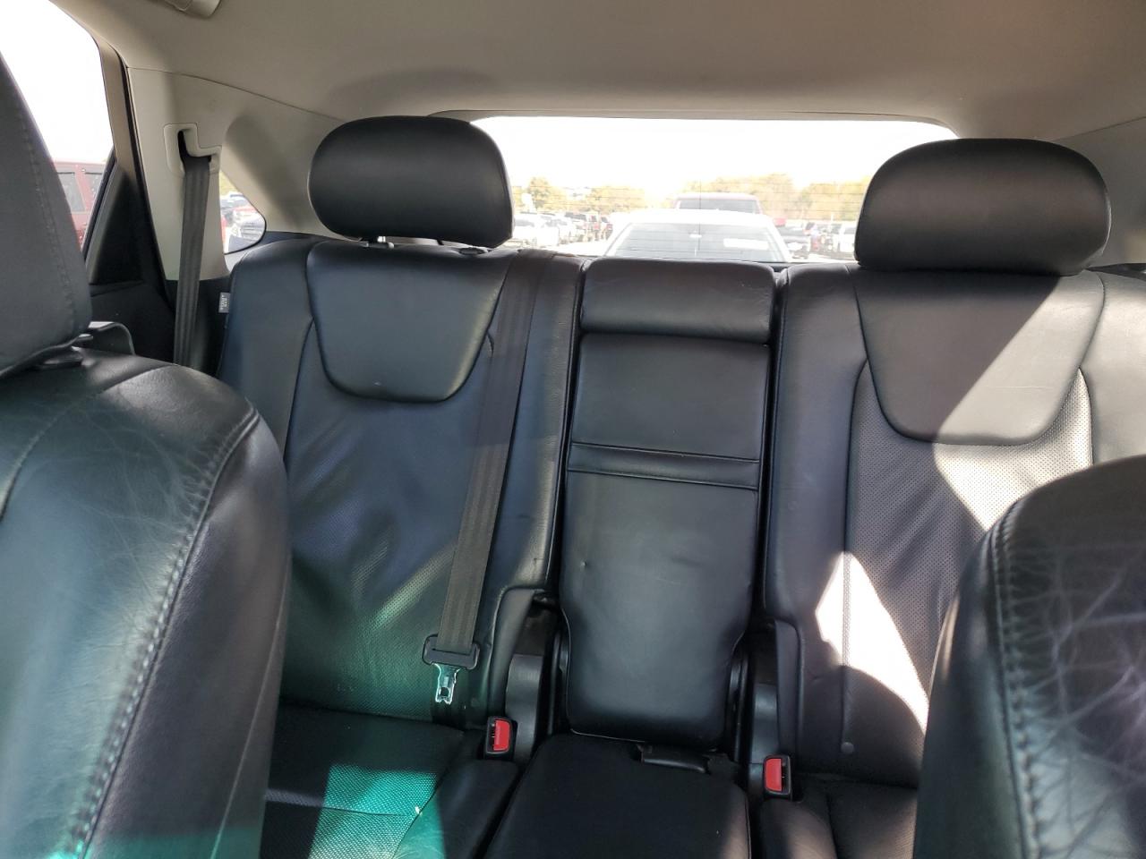 2011 Lexus RX - Image 10