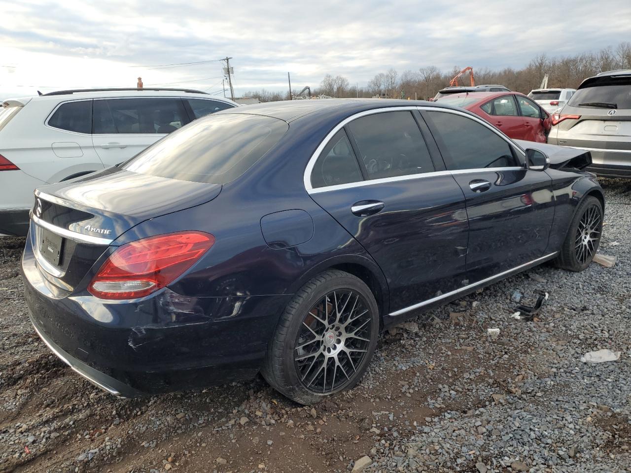 VIN 55SWF4KB3FU079025 2015 MERCEDES-BENZ C-CLASS no.3