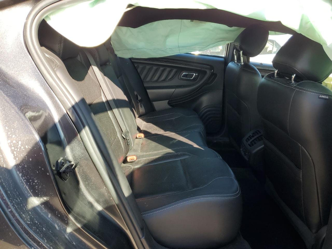 2018 Ford Taurus - Image 10