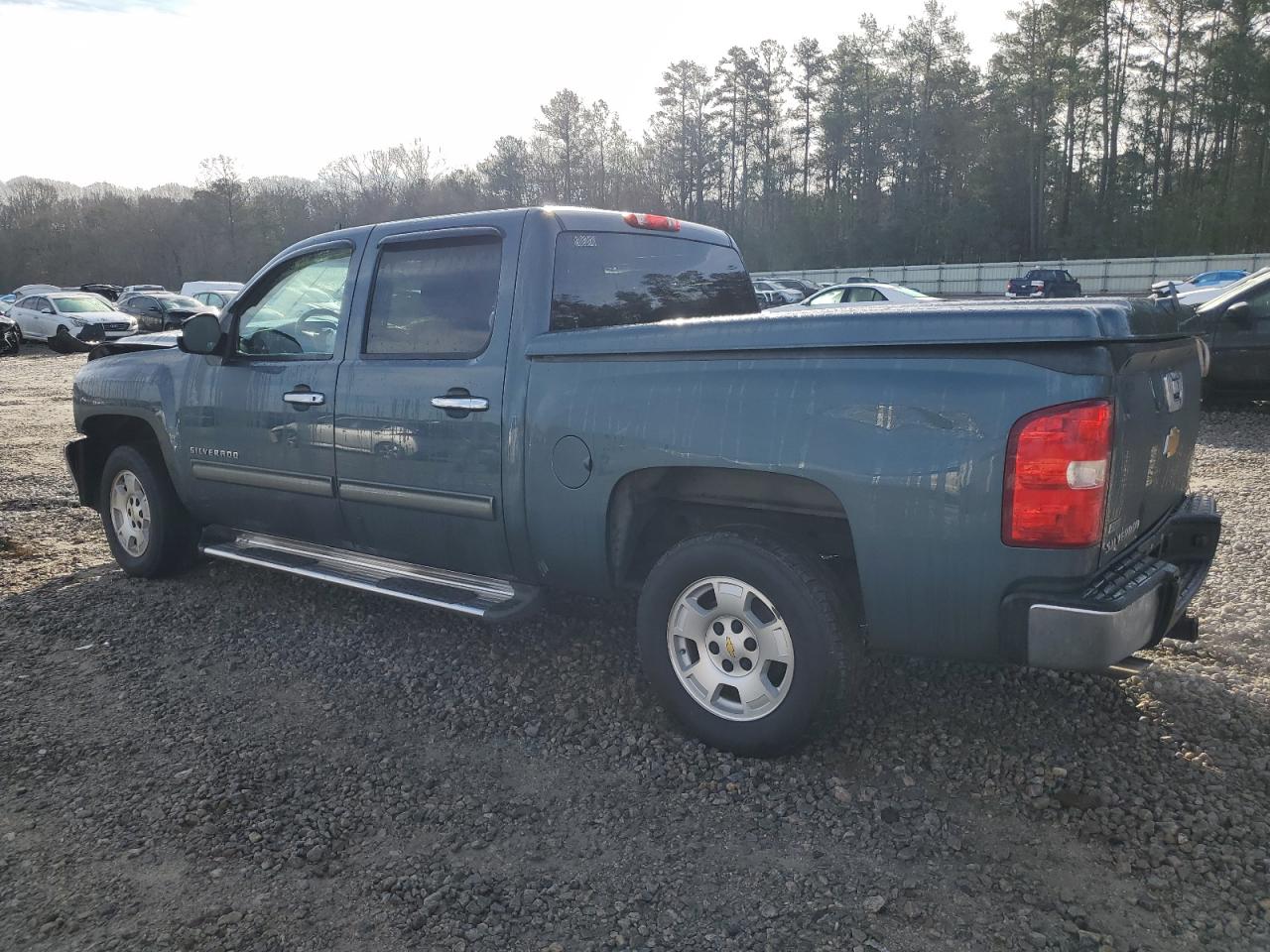 2012 Chevrolet Silverado - Image 2
