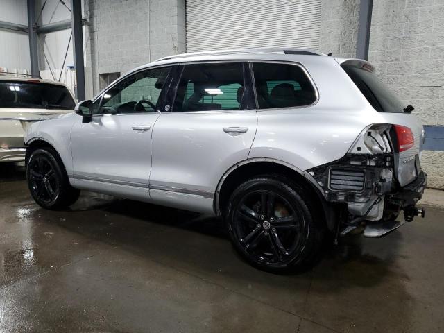  VOLKSWAGEN TOUAREG 2017 Silver