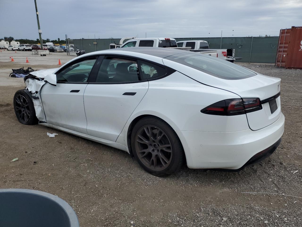 VIN 5YJSA1E50NF486446 2022 TESLA MODEL S no.2