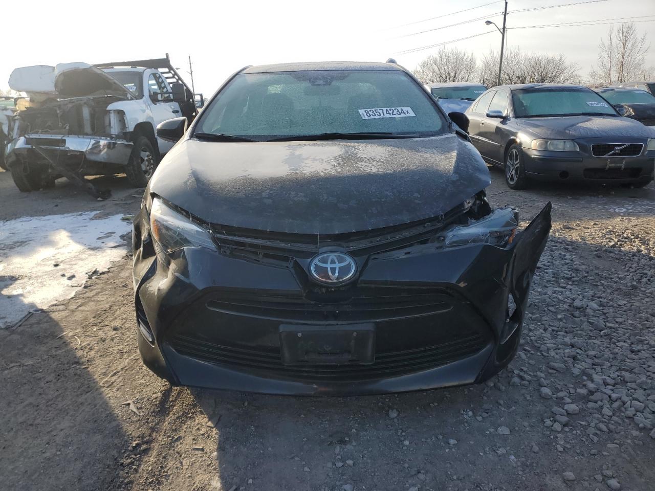 VIN 5YFBURHE0JP771907 2018 TOYOTA COROLLA no.5