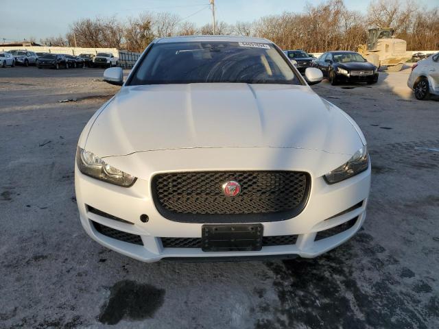  JAGUAR XE 2018 Білий