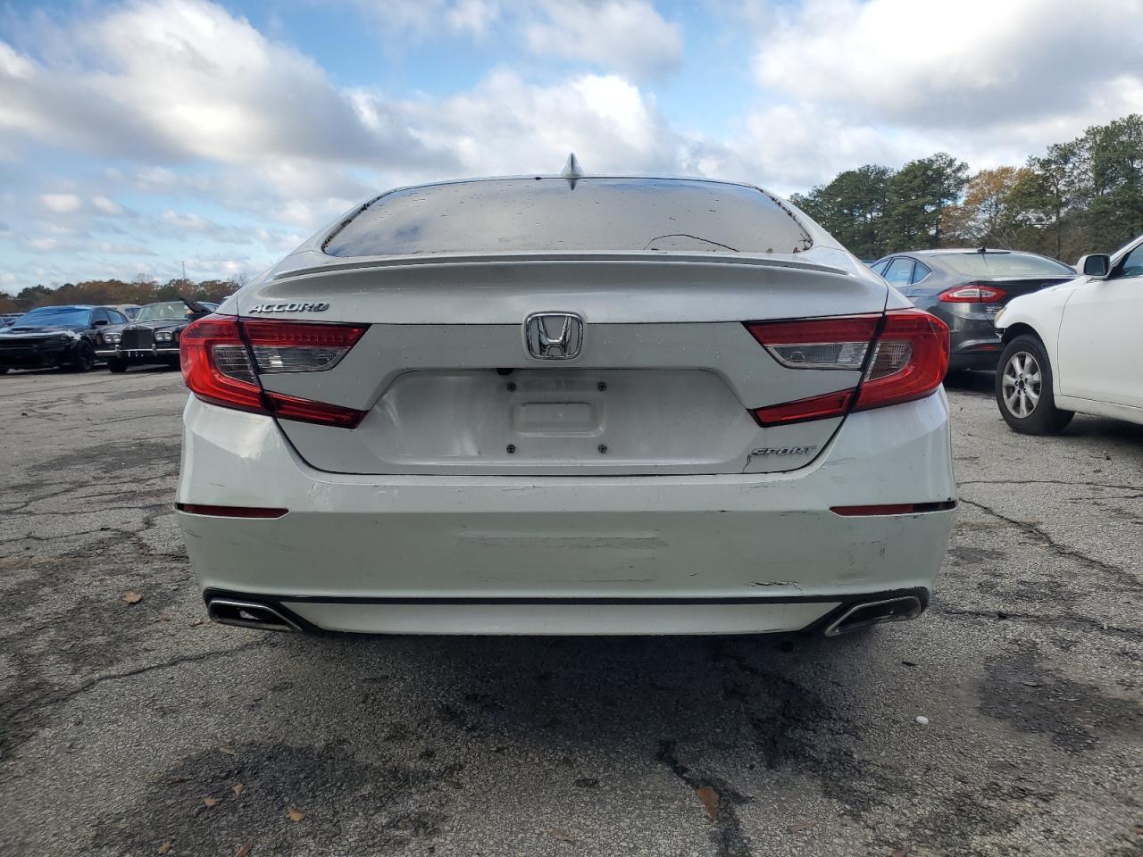 2020 Honda Accord - Image 6