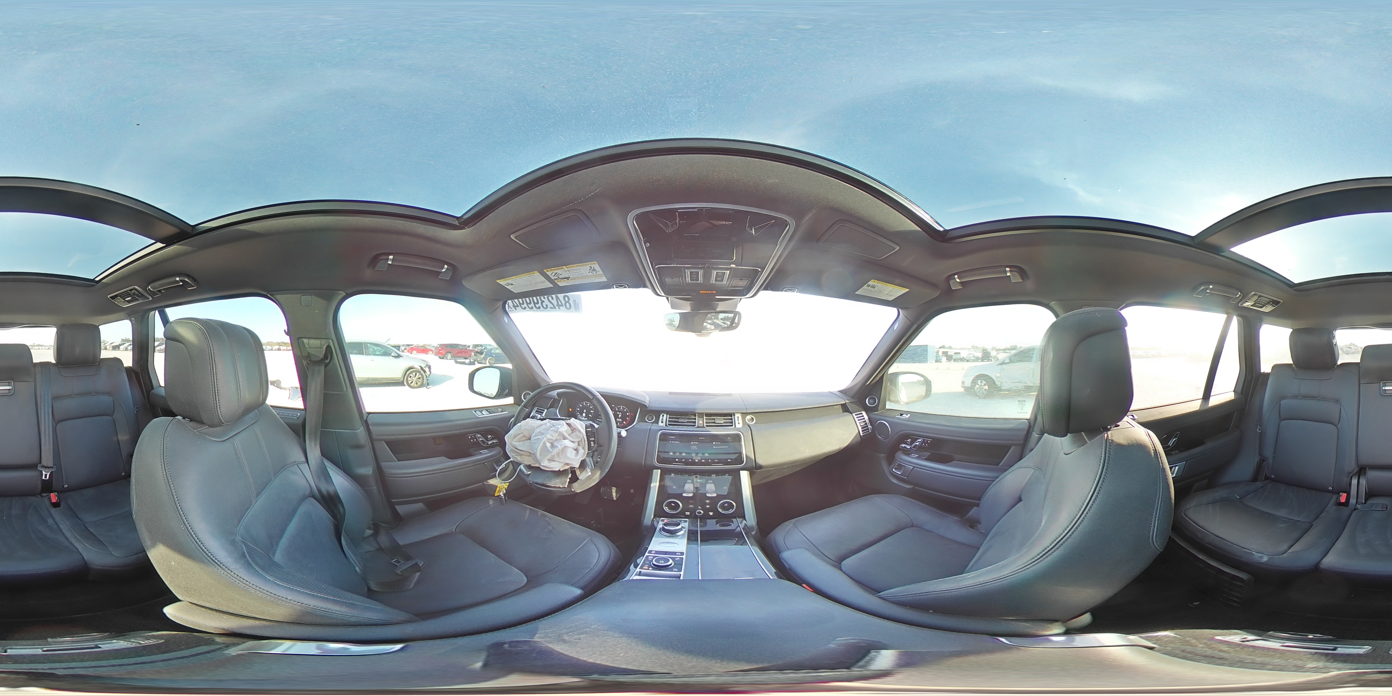 2020 Land Rover Range Rover - Image 13