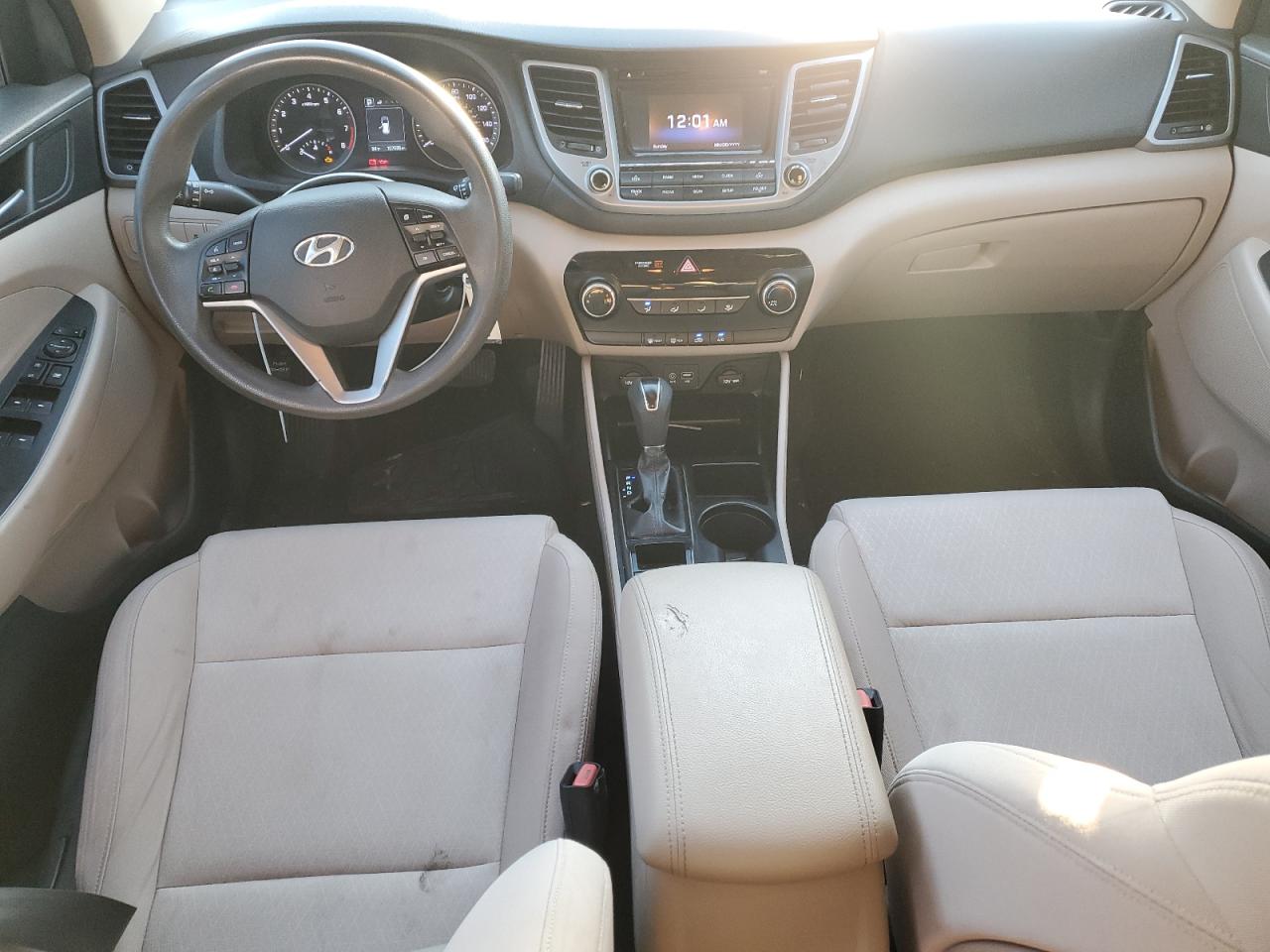 2016 Hyundai Tucson - Image 8