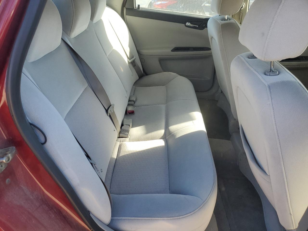 2008 Chevrolet Impala - Image 10