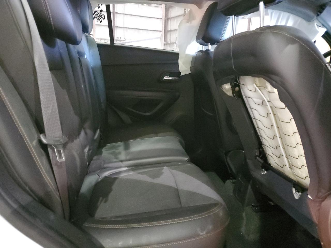 2018 Chevrolet Trax - Image 11