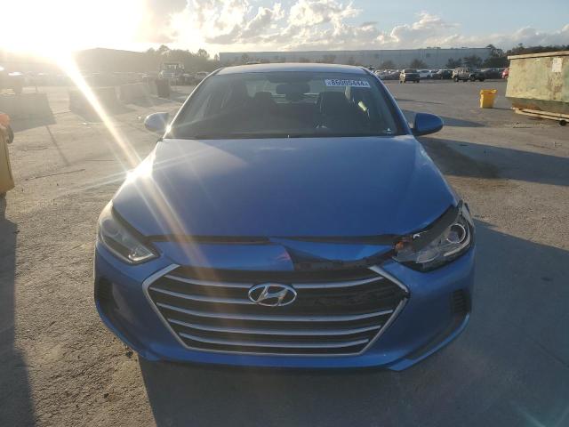  HYUNDAI ELANTRA 2017 Синий