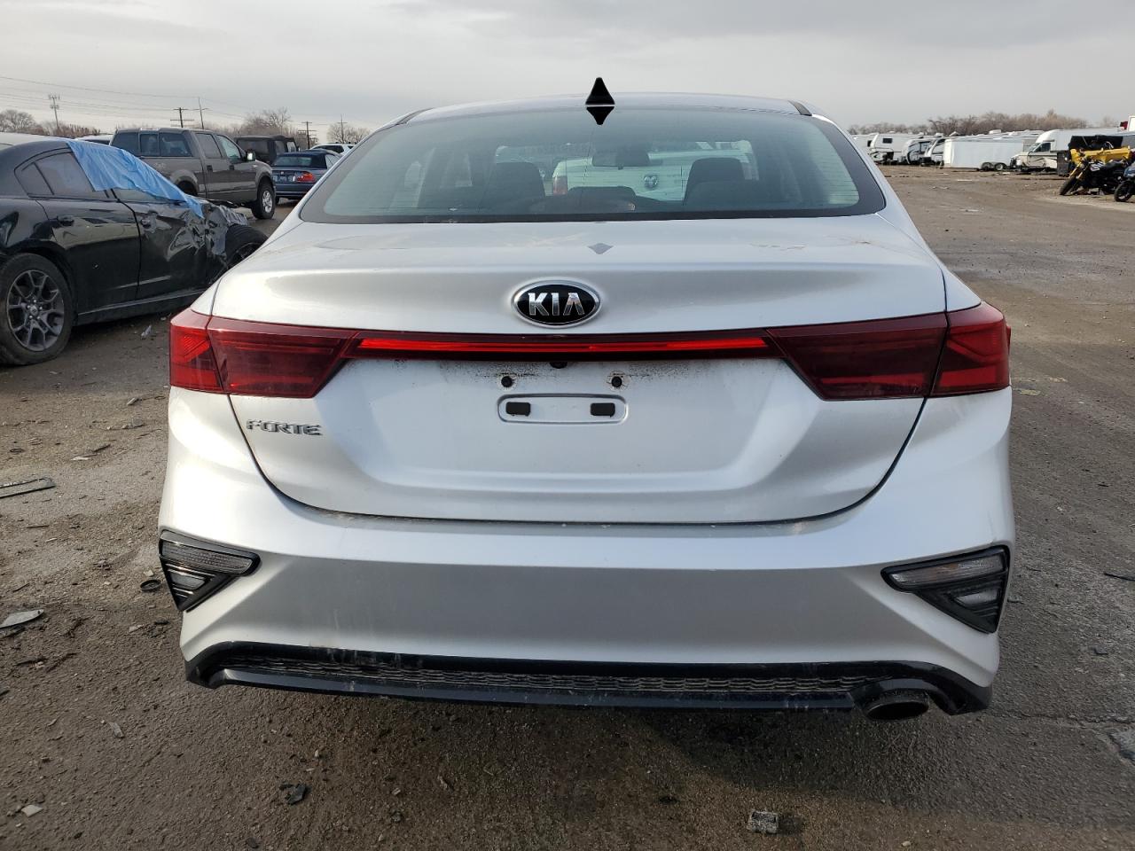 VIN 3KPF24AD2LE202167 2020 KIA FORTE no.6