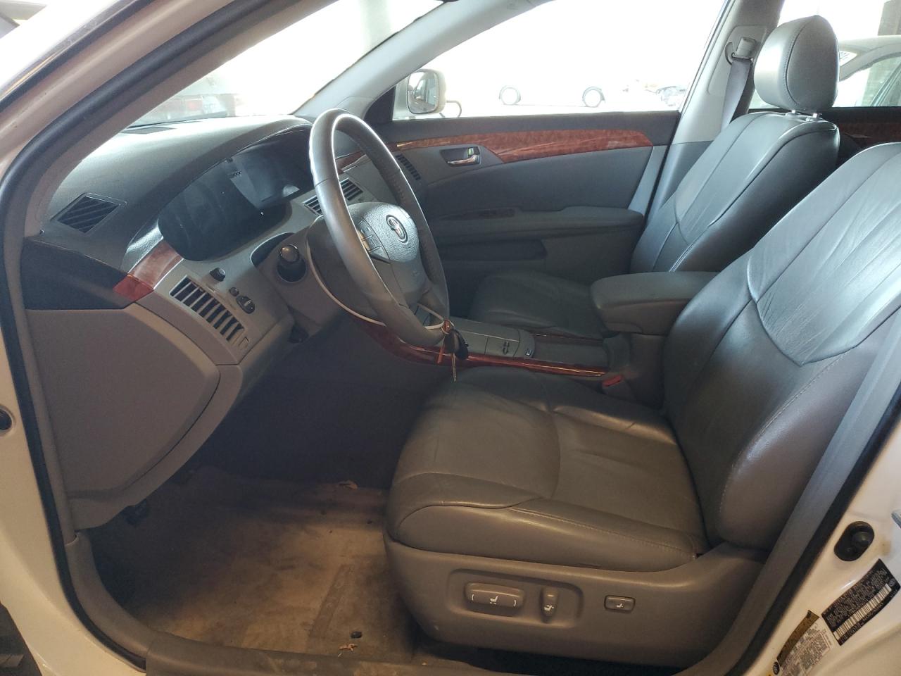 2006 Toyota Avalon - Image 7