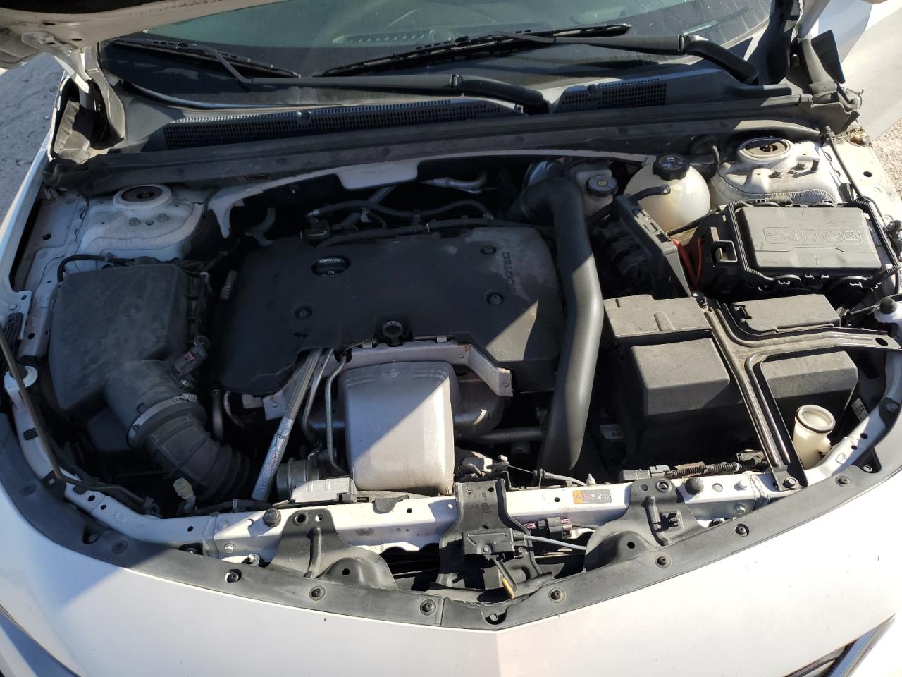 2017 Chevrolet Malibu - Image 13