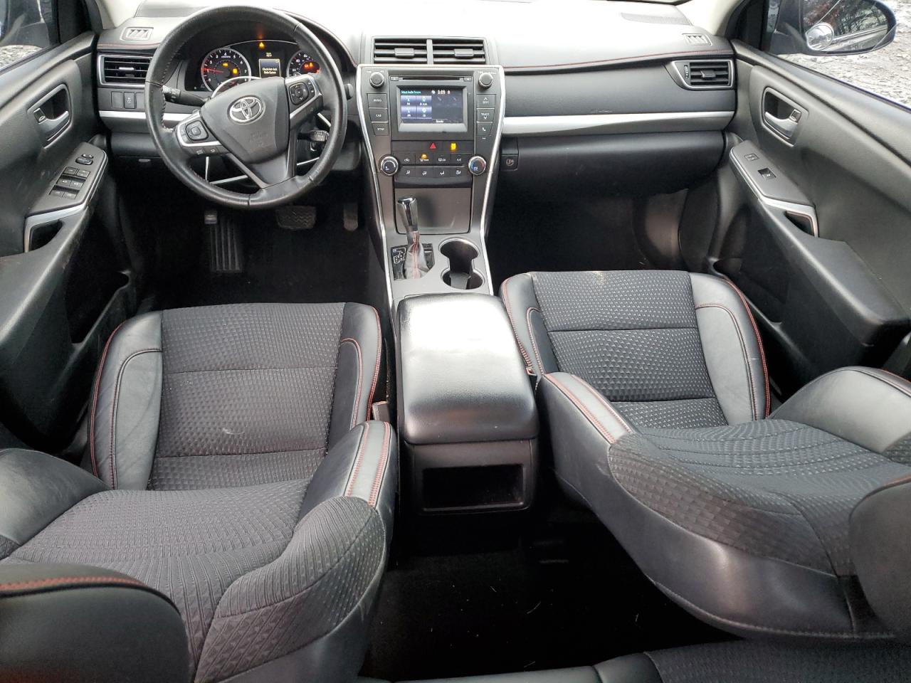 2015 Toyota Camry - Image 8
