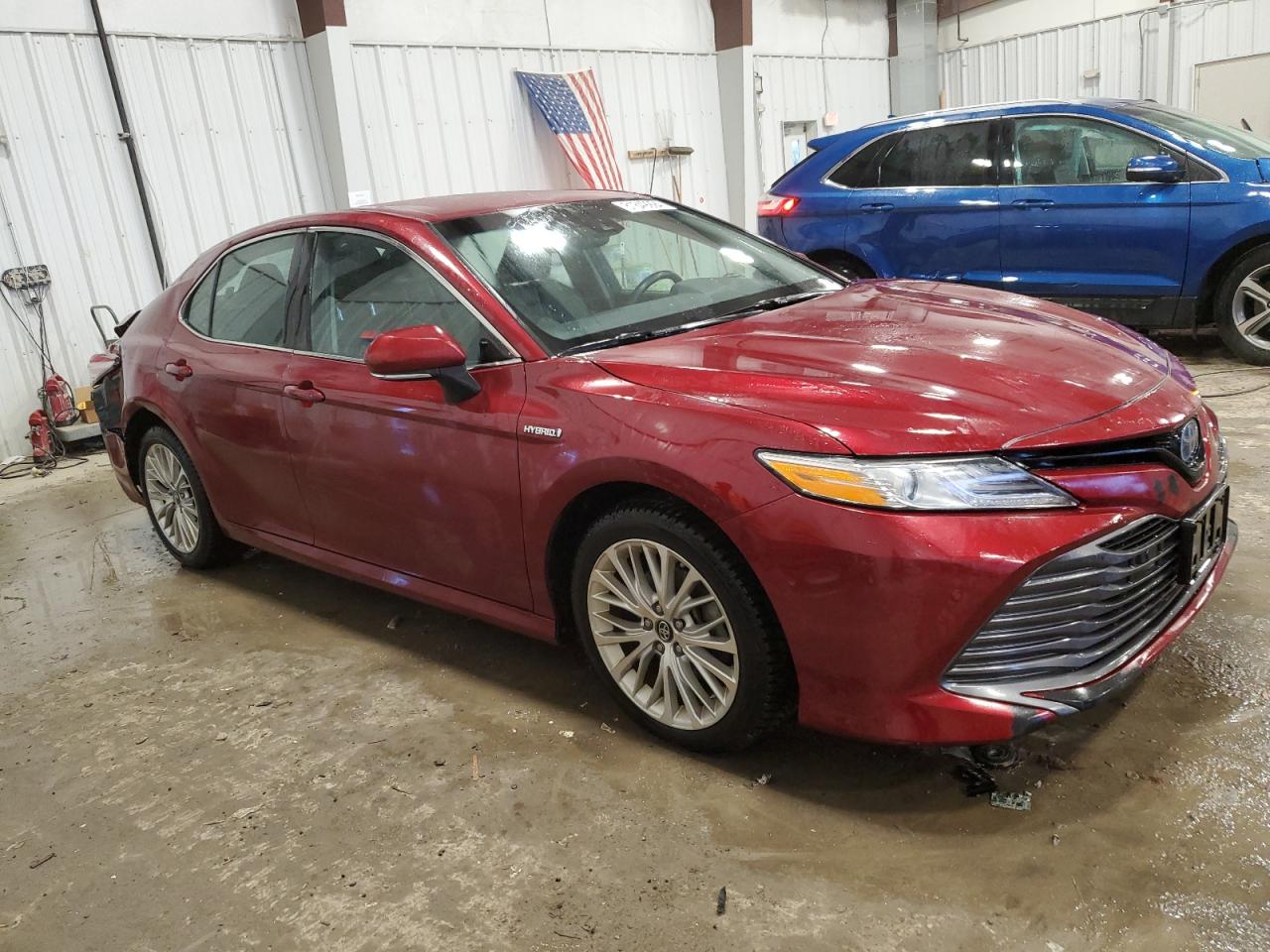 VIN 4T1B21HK2JU500729 2018 TOYOTA CAMRY no.4