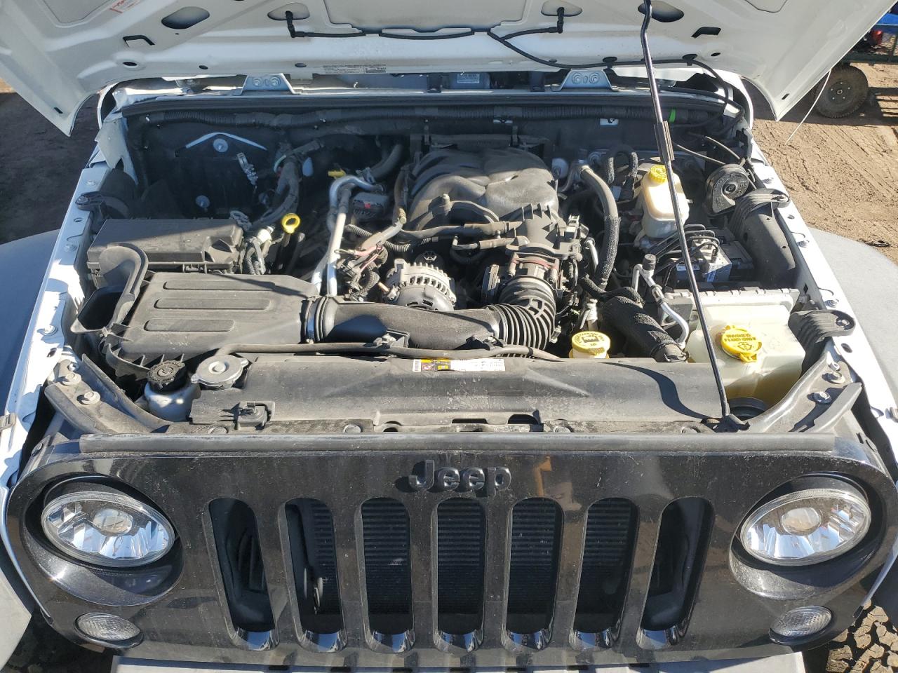 2014 Jeep Wrangler - Image 11