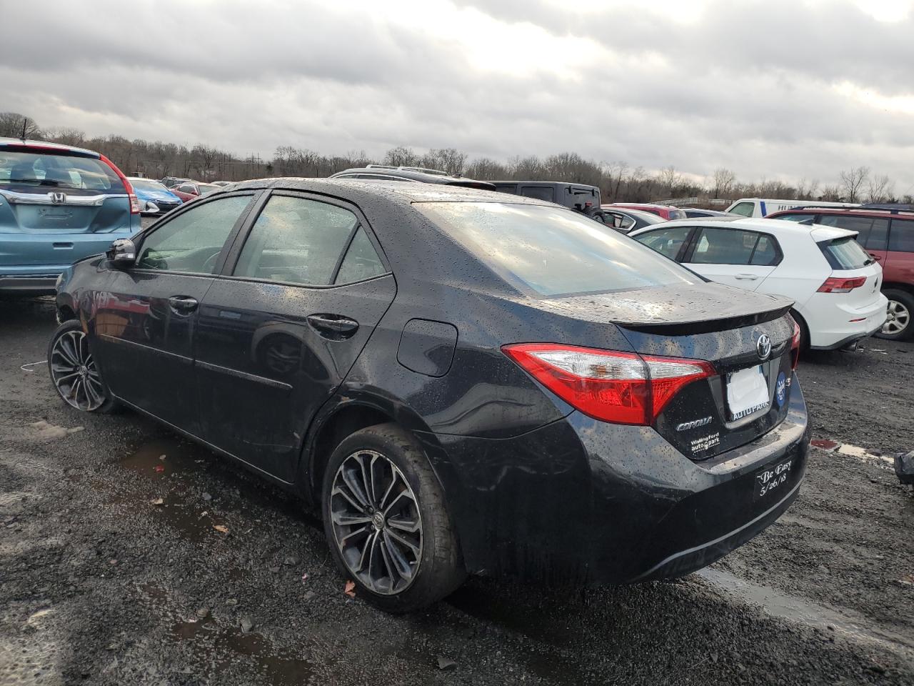 VIN 2T1BURHE3GC735587 2016 TOYOTA COROLLA no.2