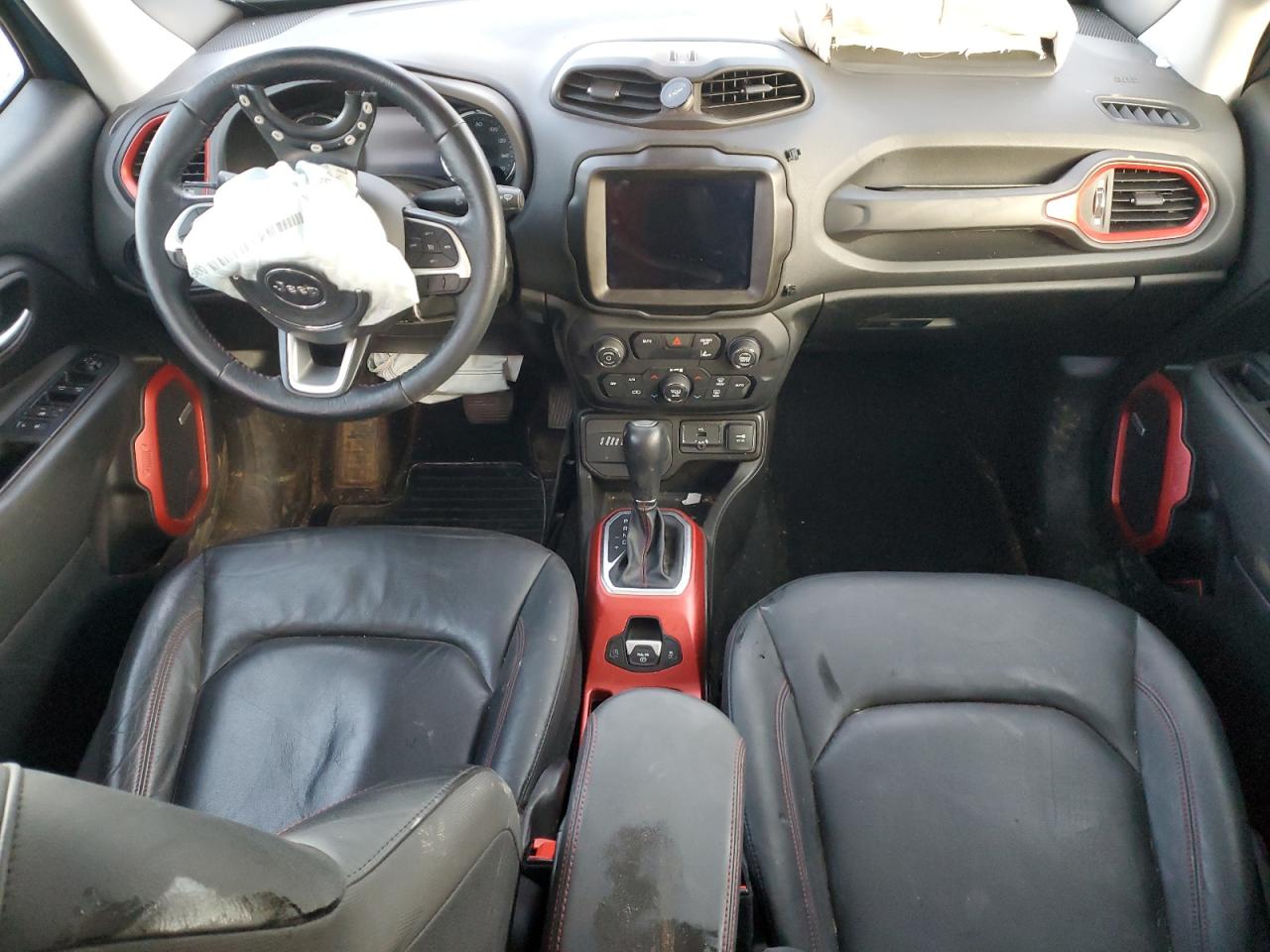 2021 Jeep Renegade - Image 8