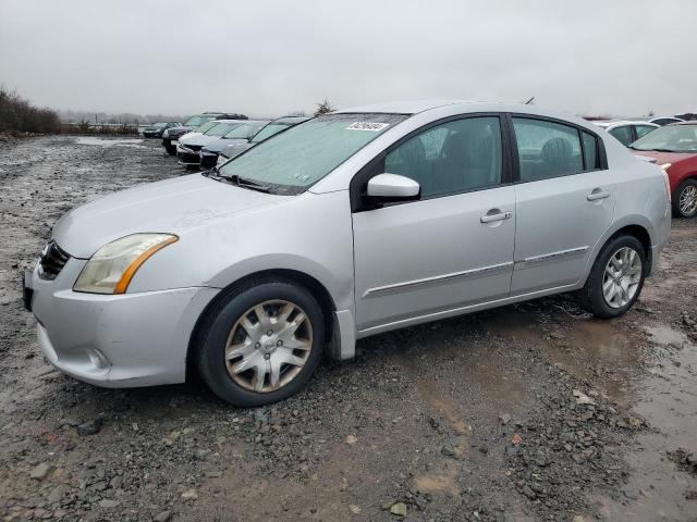 Sedans NISSAN SENTRA 2012 Srebrny