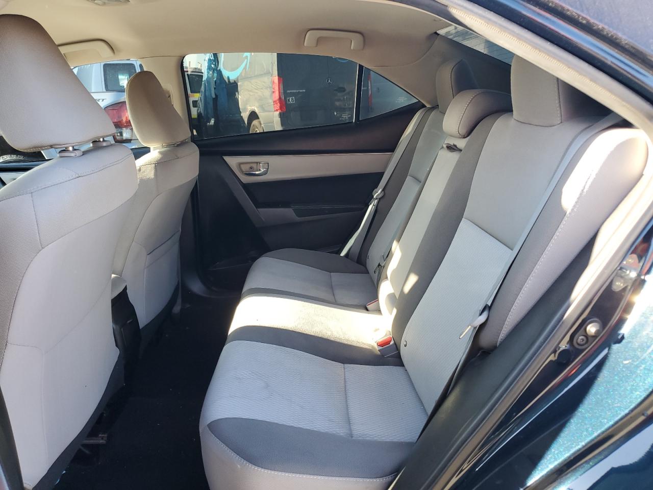 2017 Toyota Corolla - Image 10