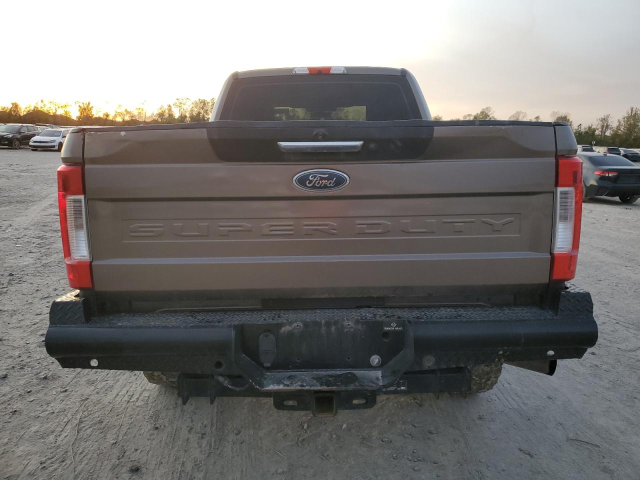 VIN 1FT7W2B61KEG20596 2019 FORD F250 no.6