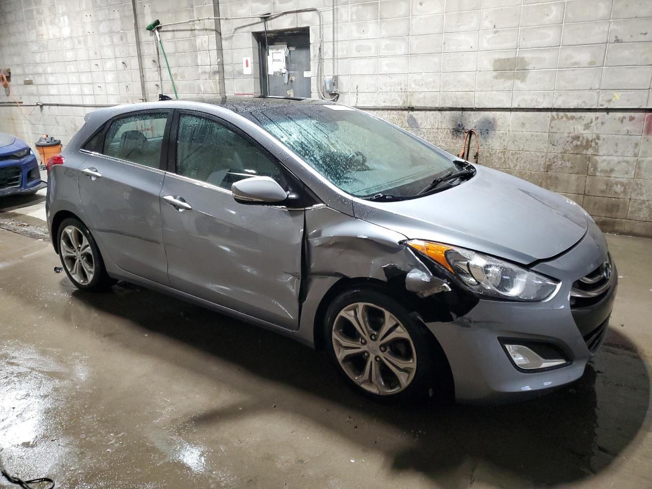 VIN KMHD35LE0DU050193 2013 HYUNDAI ELANTRA no.4