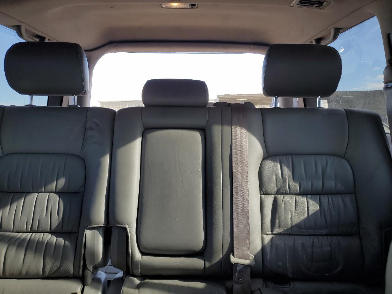 2006 Lexus Lx 470 VIN: JTJHT00W564008852 Lot: 83923244