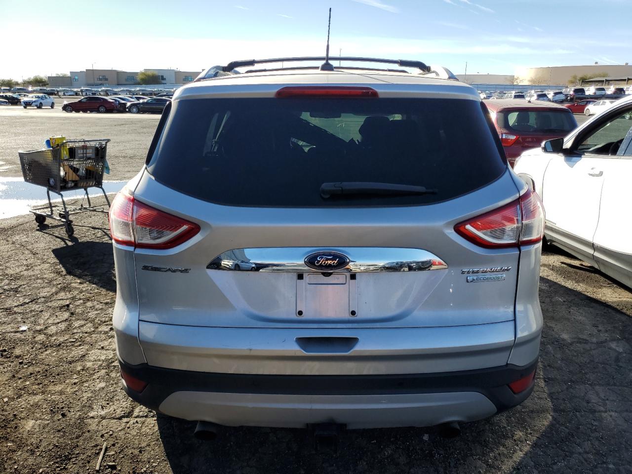 VIN 1FMCU0J98FUA43898 2015 FORD ESCAPE no.6