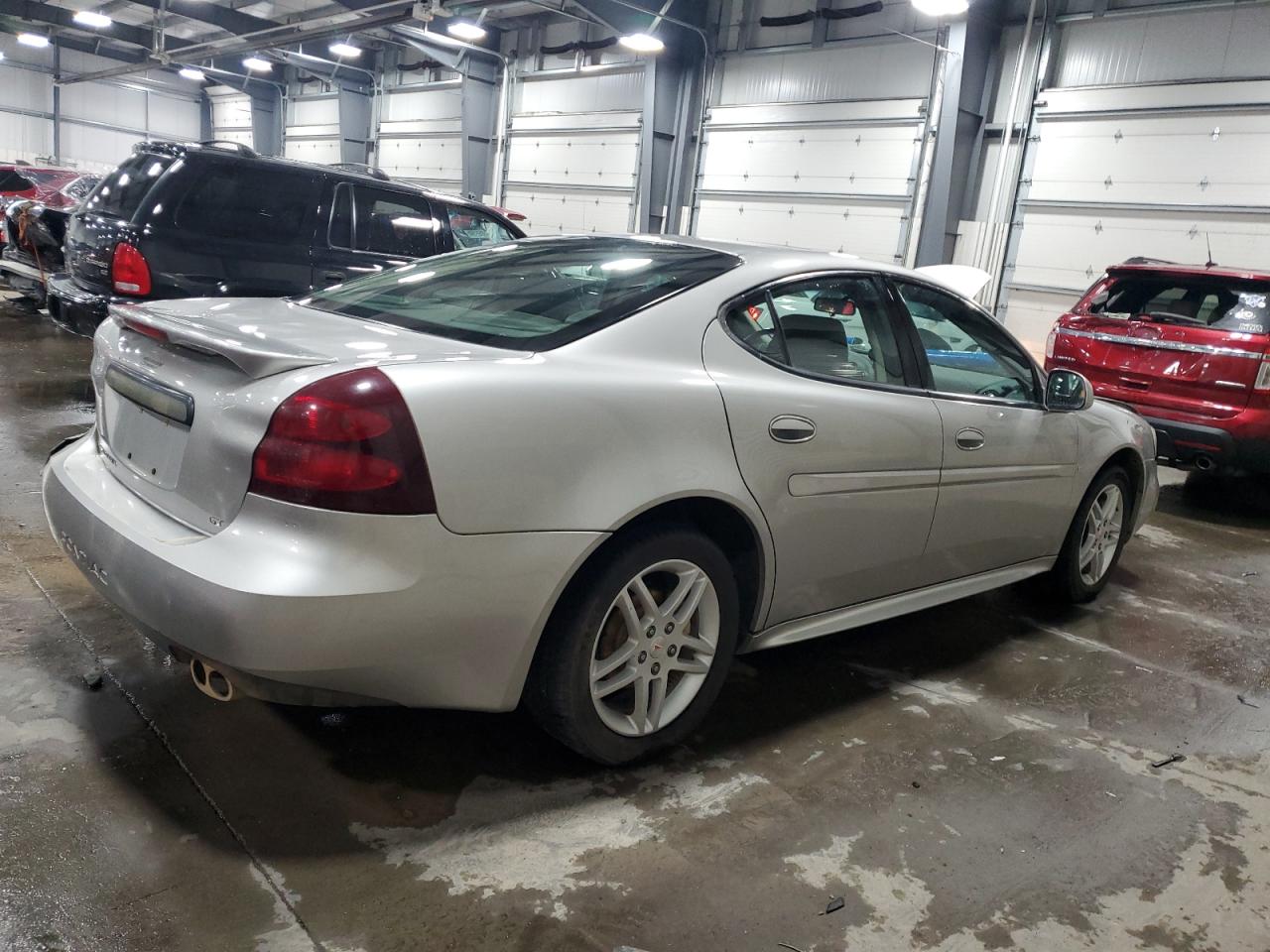 2007 Pontiac Grand Prix - Image 3