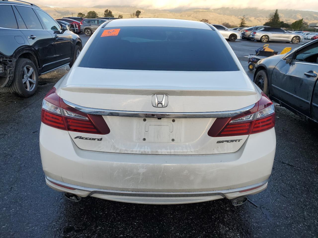 VIN 1HGCR2F51HA061513 2017 HONDA ACCORD no.6