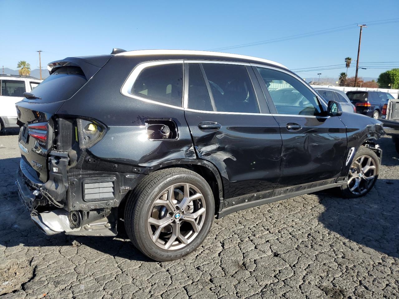 VIN 5UX43DP06N9K41181 2022 BMW X3 no.3