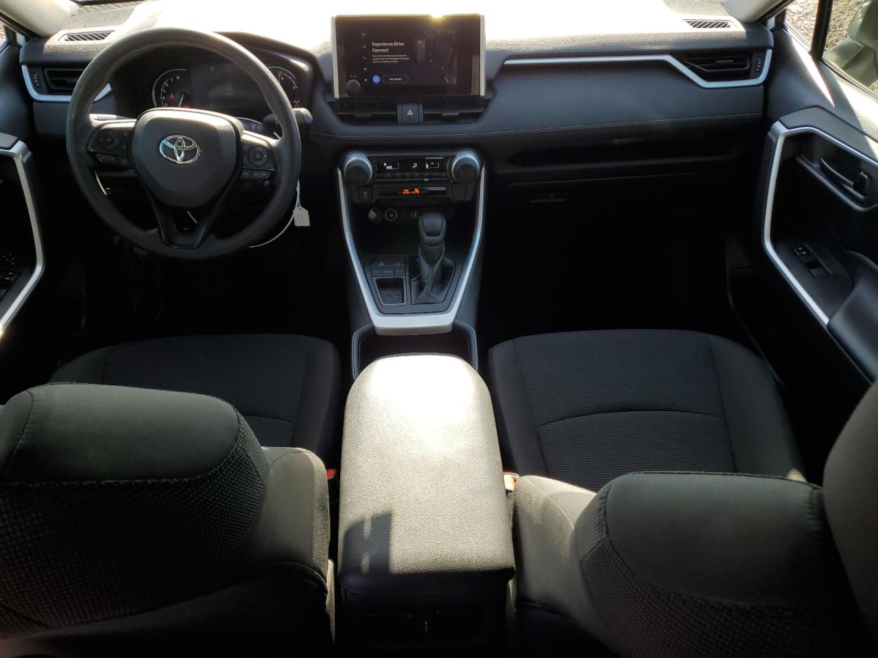 2023 Toyota RAV 4 - Image 8