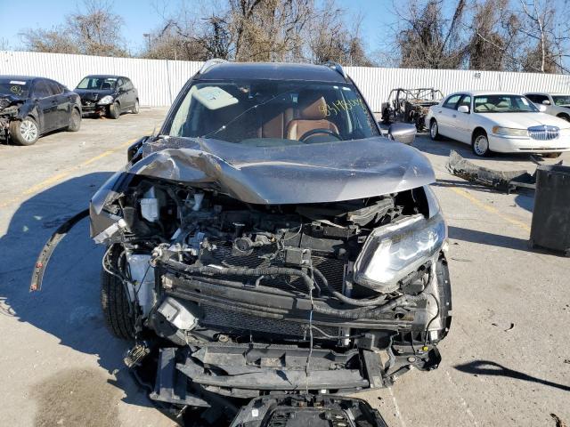 NISSAN ROGUE 2017 Szary