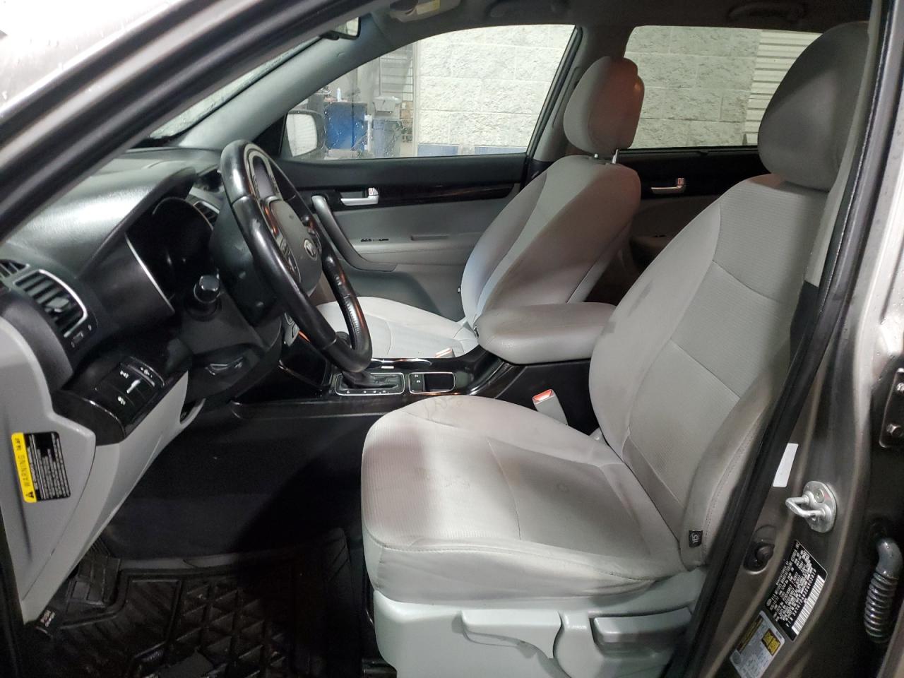 2014 Kia Sorento - Image 7