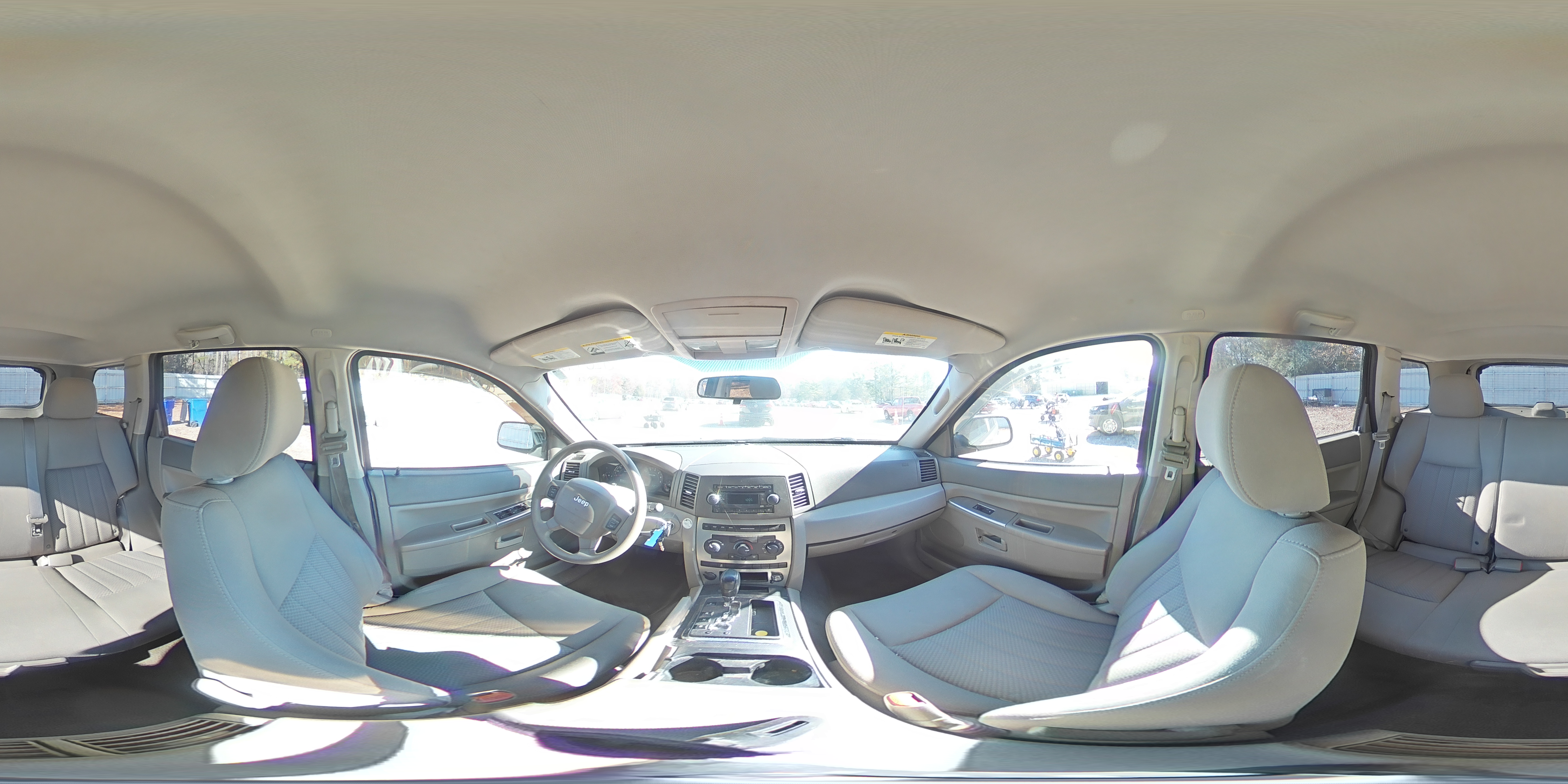 2006 Jeep Grand Cherokee - Image 14