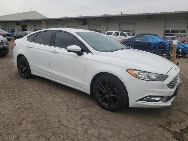  FORD FUSION 2018 Білий