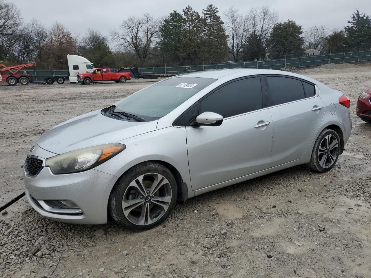 VIN KNAFX4A82G5545239 2016 KIA FORTE no.1