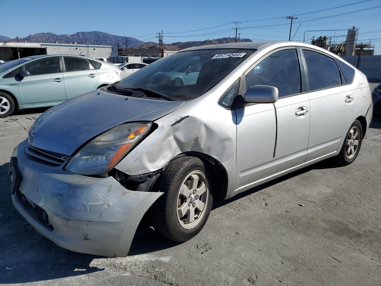 2004 Toyota Prius de vânzare în Sun Valley, CA - Front End