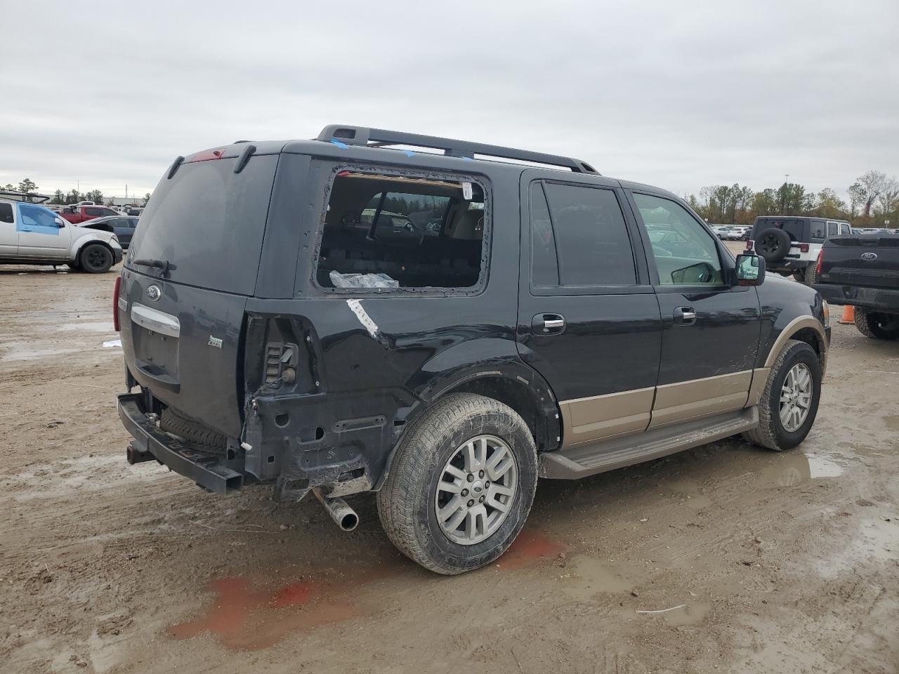 VIN 1FMJU1H57DEF31862 2013 FORD EXPEDITION no.3