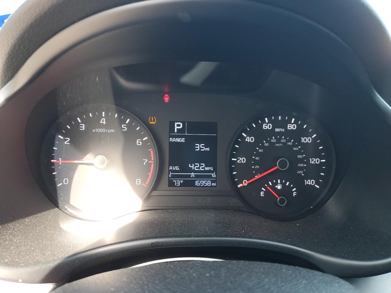 2023 Kia Rio - Image 9