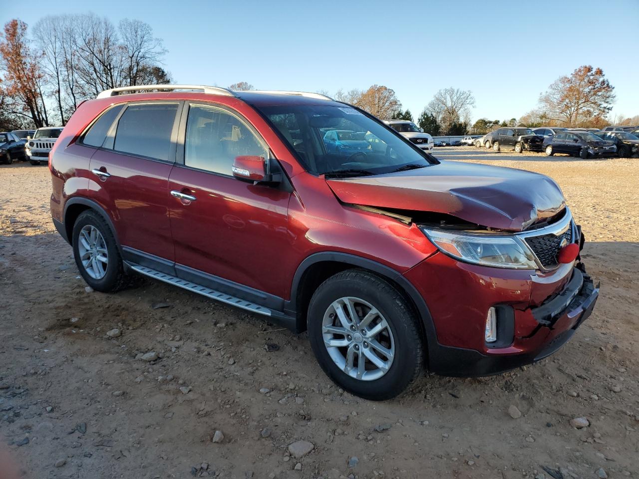 VIN 5XYKT4A62EG481221 2014 KIA SORENTO no.4