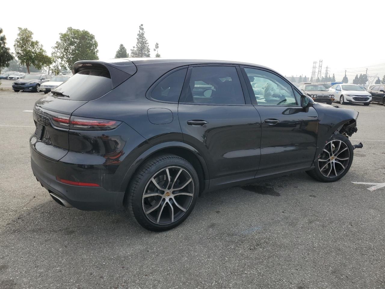 VIN WP1AA2AYXKDA09378 2019 PORSCHE CAYENNE no.3